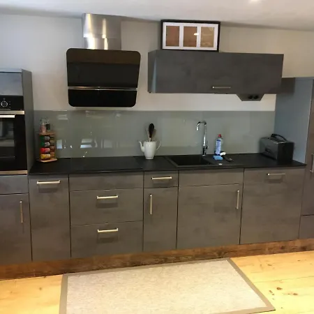Gemütlich Mit Stil „la Tgea Cotschna“ Apartamento Pignieu